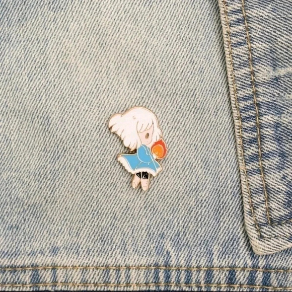 Sophie Howls Moving Castle 🏰 anime manga collectors enamel pin brooch charm - Picture 2 of 5